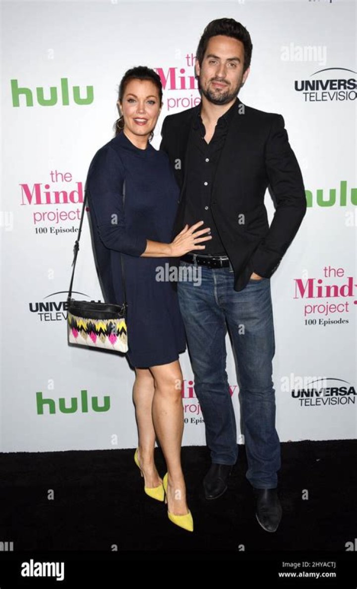 Bellamy Young and Ed Weeks are 'dating' as he was seen 'whispering in