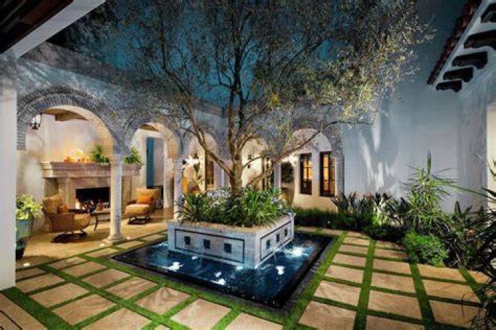 Courtyard 