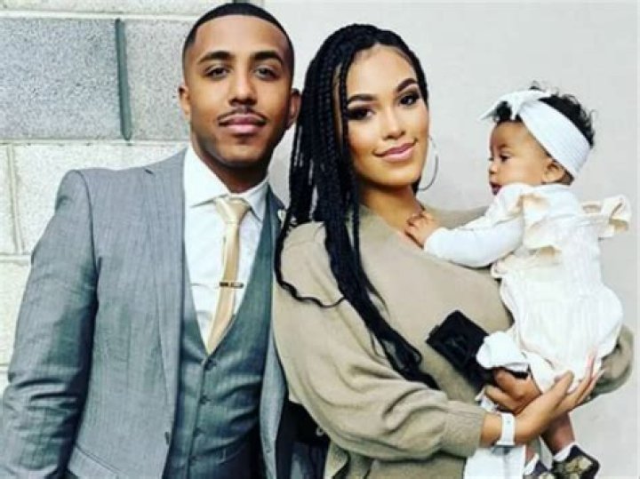Miya Dickey Biography, Net Worth, Wiki, Age, Height, Husband