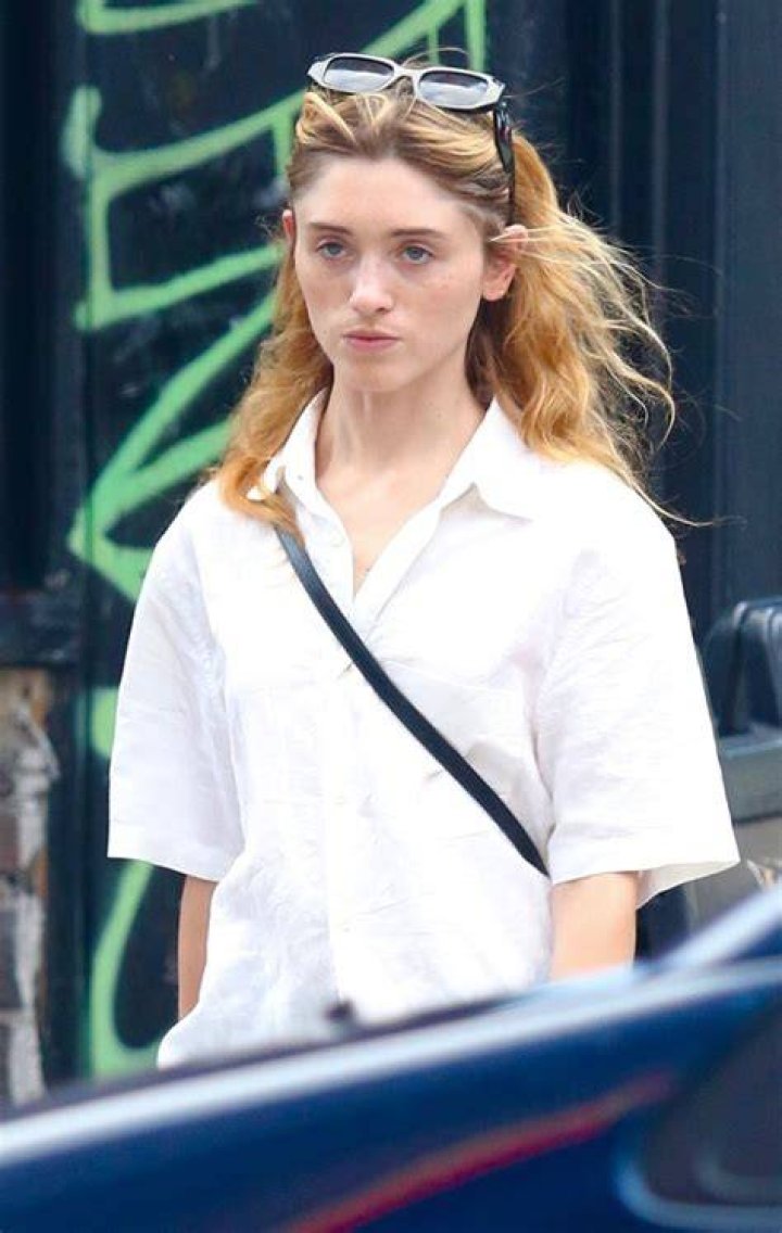 Natalia Dyer Out in New York City 10/07/2022 &bull; CelebMafia
