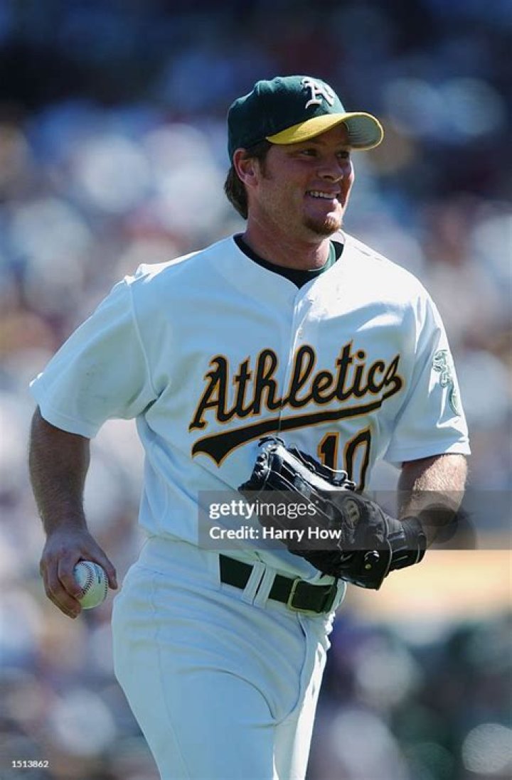 Scott Hatteberg Where is the ‘Moneyball’ picking machine now?