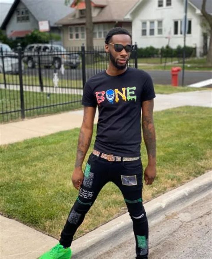 Skinbone (Instagram star) Wiki, Biography, Age, Girlfriends, Family