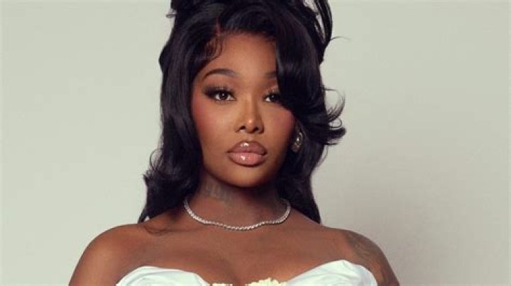 Summer Walker's Baby's Diet Has Left Worried Fans With Many Questions